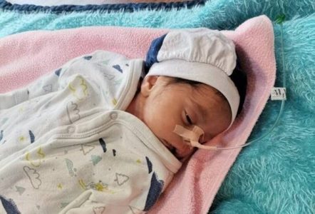 پذیرش نوزاد رها شده در مراغه در شیر خوارگاه بهزیستی