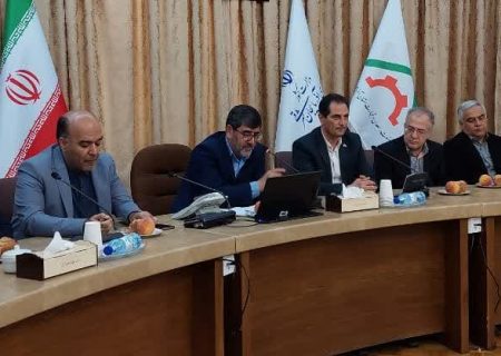 ۵۱ واحد نمونه و پیشکسوت صنعت آذربایجان شرقی تجلیل می شوند