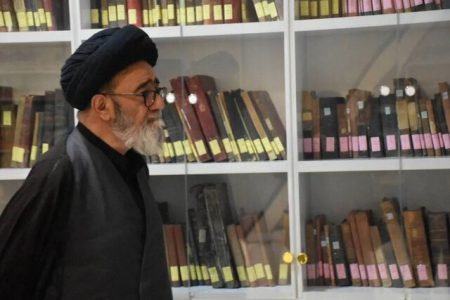 کتابخانه ها باید از نظر سخت افزاری و نرم افزاری با پیشرفت تکنولوژی جلو برود