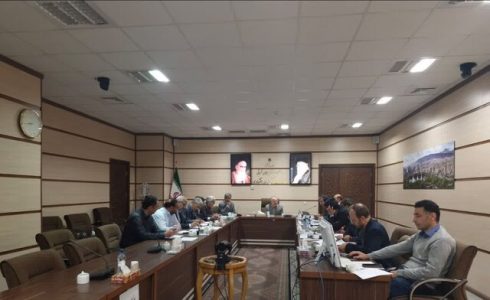 بررسی ۱۶ طرح در کمیسیون ماده ۱۱ قانون هوای پاک در استانداری آذربایجان شرقی