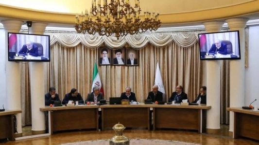 وقتی از زنجان وارد آزاد راه تبریز می شویم محرومیت کاملا حس می شود/در مواجهه خبرنگاران با مدیران دولتی طرف خبرنگاران هستم