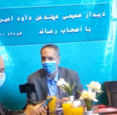 برای هر پست در شهرداری ۲٫۵ کارمند وجود دارد/ اگر جلوی بیکاری در شهرداری گرفته شود بسیاری از مشکلات حل می شود