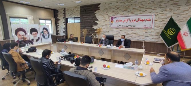 برداشت ۱۴۰۰ تن انارارگانیگ و محصول سالم از باغات شهرستان خداآفرین