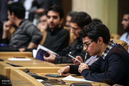 چرا نخبگان ما مدرسه را رها می‌کنند؟