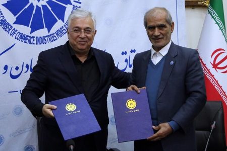 امضاء تفاهمنامه همکاری صنعتی اتاق تبریز با دانشگاه های استان