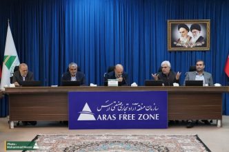 منطقه آزاد ارس به قطب انرژی های پاک شمالغرب تبدیل می شود