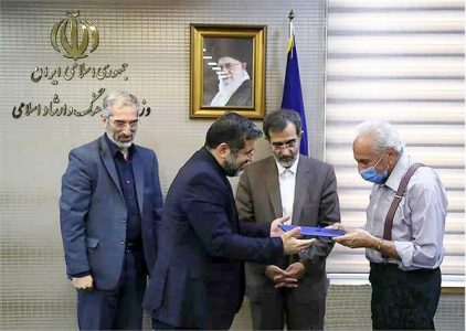 به دنبال تحول جدی در حوزه تئاتر هستیم