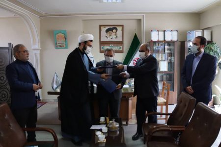 امضای تفاهم نامه همکاری مابین ستاد امر به معروف و نهی از منکر و دانشگاه آزاد اسلامی و بینش مطهر استان