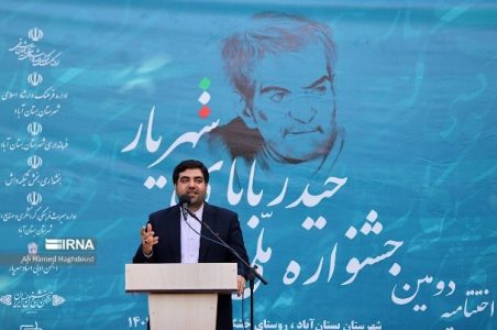 مقبره الشعرای تبریز به محور ادبیات منطقه تبدیل می شود