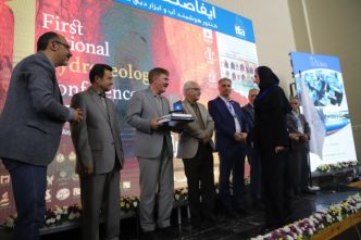 دانشجویان آب زیرزمینی دانشگاه تبریز، چهار جایزه از ده جایزه برتر را کسب کردند