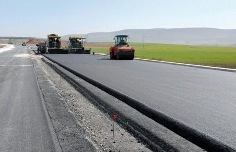 اسفالت ۳۱۰ کیلومتر از محورهای مواصلاتی آذربایجان شرقی