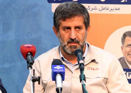 استفاده از تجارت گذشتگان و انرژی و تفکر نسل جوان با ائتلاف «نهال نو؛ ریشه کهن با تراکتور/ تحقق تولید انبوه کامیونت در سال آینده
