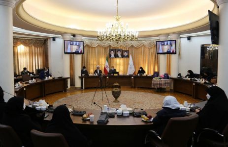 زنان و مادران بیشترین تاثیر را در رسیدن انسانها به سعادت دارند