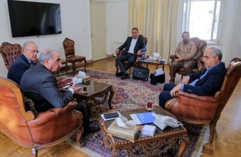 باید برای بازسازی کارخانه بلبرینگ سازی از تمام ظرفیت ها استفاده شود
