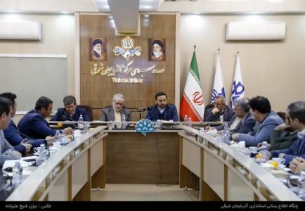 صدا و سیما باید درب های خود را به روی جوانان باز کند