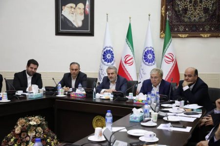 حمایت از تشکیل کنسرسیوم یا سرمایه‌گذاری برای افزایش تولید خودرو در تبریز