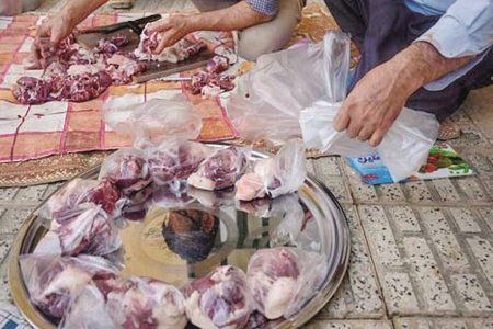 توزیع سه هزار بسته گوشت قربانی در مراغه