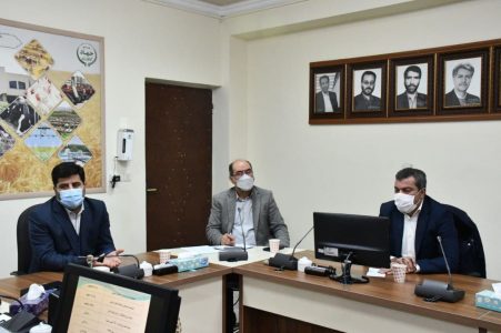 واحدهایی که بدون مجوز اقدام به بسته بندی تخم مرغ می کنند باید کنترل گردند