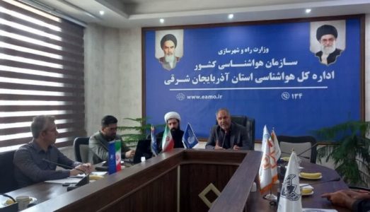  گلباران مزار سه شهید مقاومت در استان آذربایجان شرقی کنار رود ارس