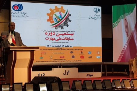 جوانان باید هنر و میراث گذشتگان را زنده کنند