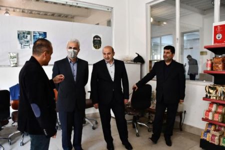 بازدید معاون وزیر جهاد کشاورزی از مرکز رشد واحدهای فناوری و کارآفرینی دانشگاه تبریز