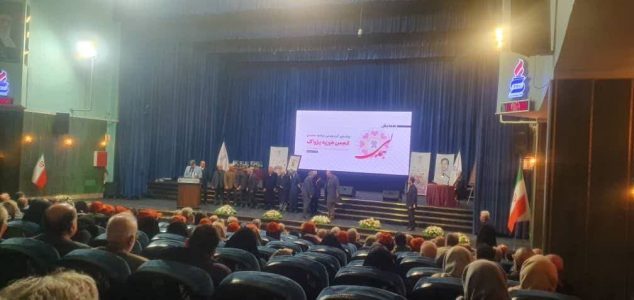 فروش پیراهن کریم باقری  به قیمت ده میلیارد ریال در تبریز