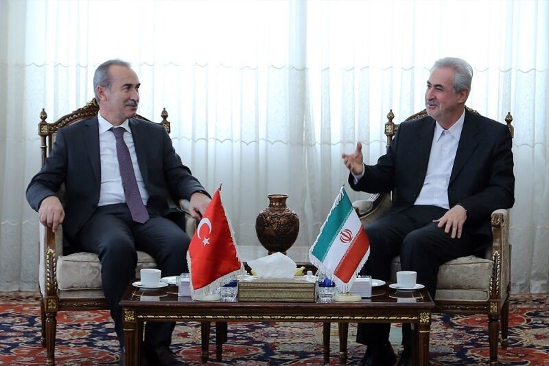 آذربایجان شرقی می‌تواند محور تعاملات اقتصادی و تجاری ایران با کشورهای دیگر باشد