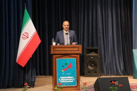دین اسلام بر مبنای غدیر، انتظار و عاشورا استوار شده است