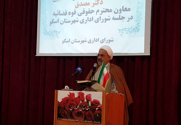 مردم به کسی رای دهند که از فساد بدور باشد