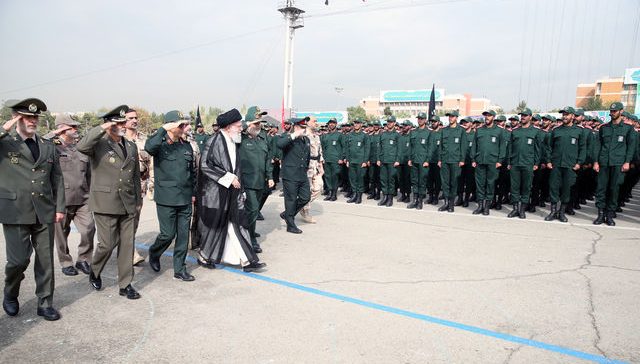 سپاه در داخل و خارج از کشور دارای عزت است