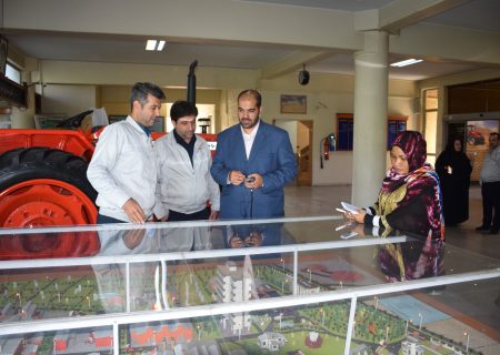 ایران با راه اندازی خط تولید تراکتور زمینه رشد و توسعه کنگو را ممکن سازد