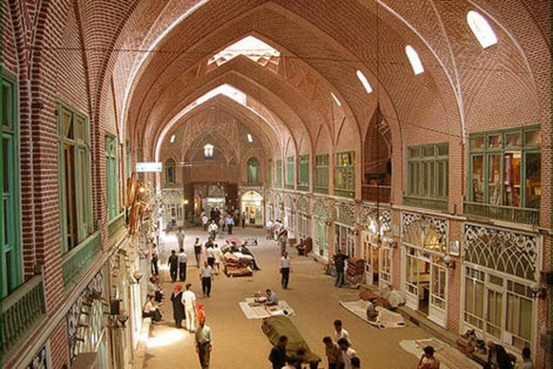 مدیران آذربایجان شرقی از بلندسازی های ناهمگن در اطراف بازار تبریز جلوگیری کنند