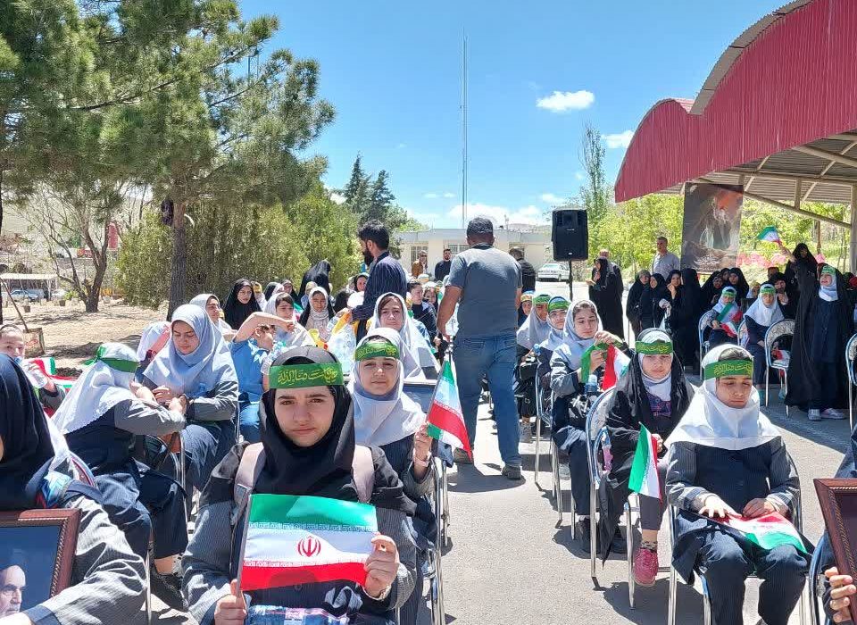 گزارش تصویری/باغی میوه ای که هر سبزی و میوه آن هزاران ماکان و کودک شهید را دوباره خواهد رویید!