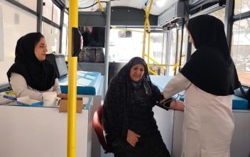 غربالگری سرطان سینه با حضور کارشناسان سلامت شهرداری تبریز
