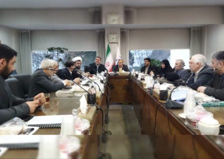 پیگیری مسائل اعتباری نوسازی مدارس آذربایجان شرقی در جلسه مجمع نمایندگان استان