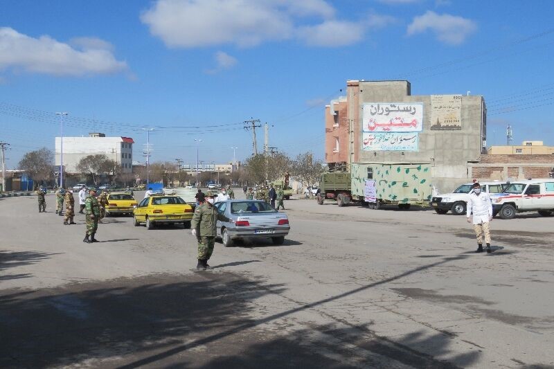 شهر در ۱۳ فروردین در دست ارتش/ منع ورود و خروج خودروها