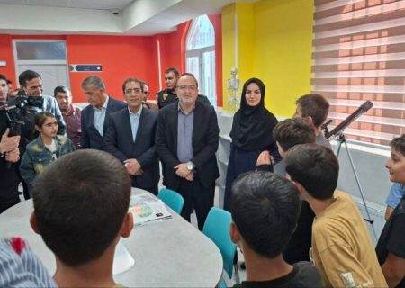 آرزوی چندساله کودکان تازه‌قلعه ملکان به کتابخانه رسید