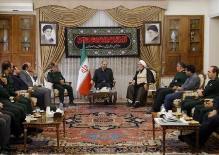 ایجاد موانع برسر راه تولید قابل قبول نیست/ بروکراسی های تولید باید رفع شود