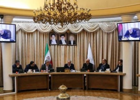 وقتی از زنجان وارد آزاد راه تبریز می شویم محرومیت کاملا حس می شود/در مواجهه خبرنگاران با مدیران دولتی طرف خبرنگاران هستم