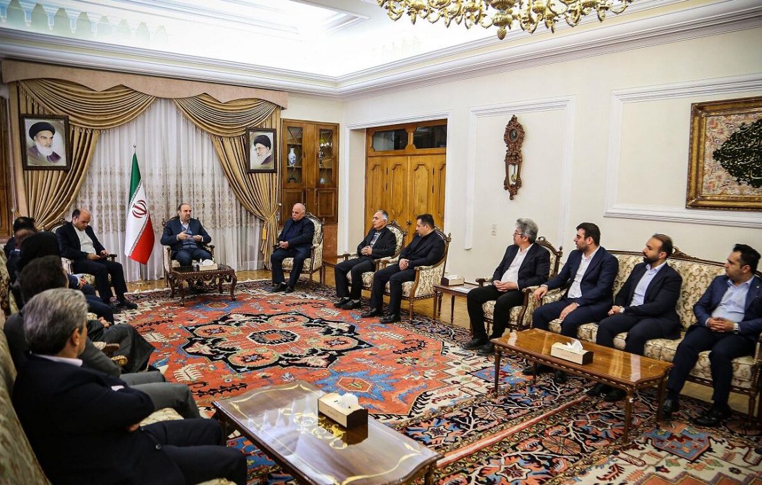 هر کاری که موجب توسعه استان می‌شود نباید متوقف شود