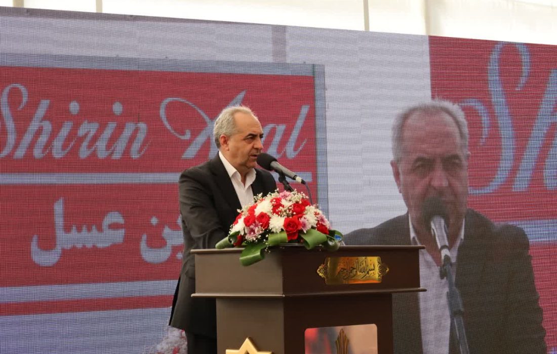 توسعه کشت گلخانه‌ای راهبرد اصلی استان برای مقابله با تغییرات اقلیمی است