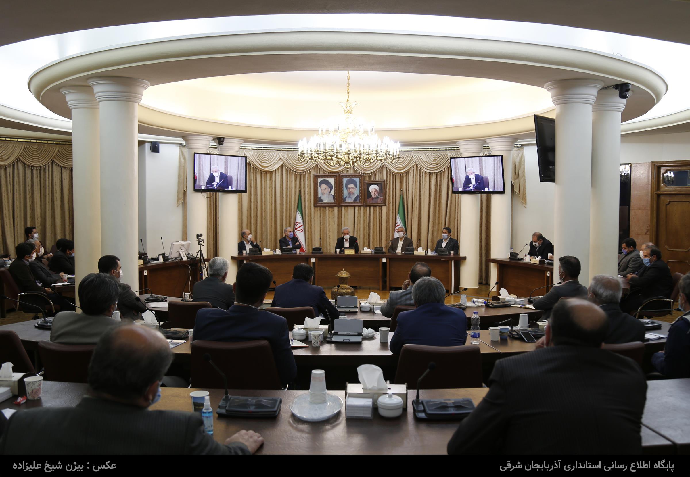 سکونت یک چهارم جمعیت تبریز در حاشیه شهر، خطری بزرگ است