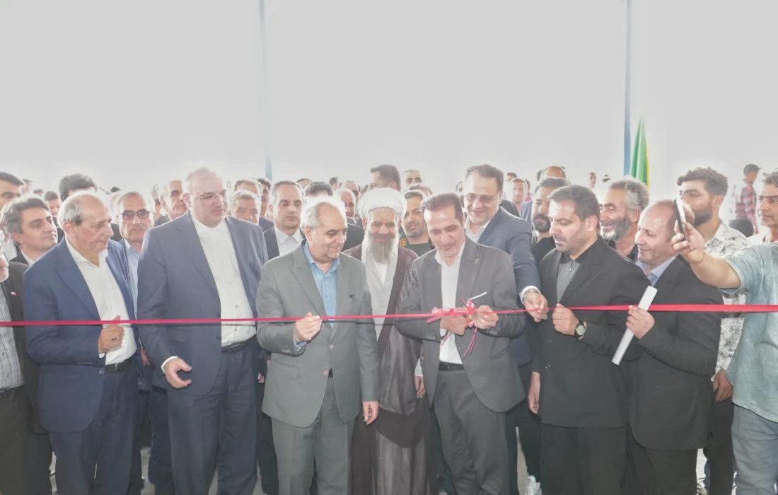 افتتاح سردخانه سیب با ظرفیت ۴ هزار تن به مناسبت هفته دولت