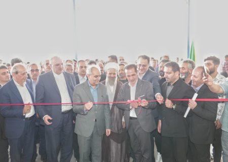 افتتاح سردخانه سیب با ظرفیت ۴ هزار تن به مناسبت هفته دولت