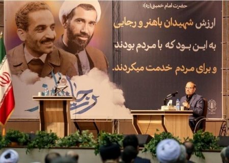 عبور از بحران ها برای نظام خیلی سخت نیست