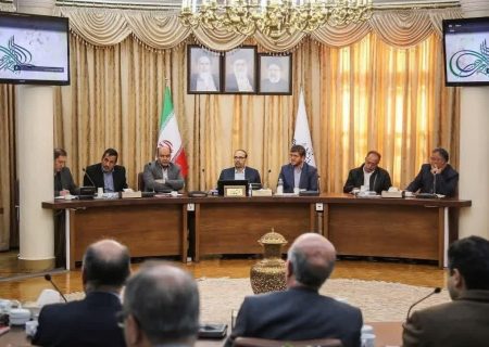 سرمایه گذاران نباید دچار کاغذبازی های اداری شوند!
