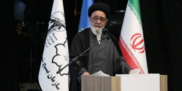 هدف دشمن ناآرام سازی و ایجاد اختلال در خیابان هاست