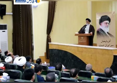 نباید با آبروی تبریز در فضاسازی‌های شهر بازی کرد