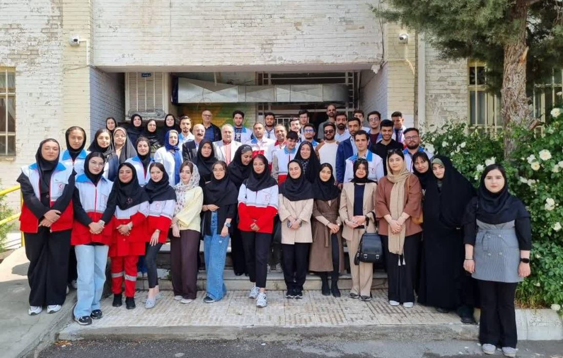 بازدید دانشجویان دانشگاه تبریز از آسایشگاه محبت