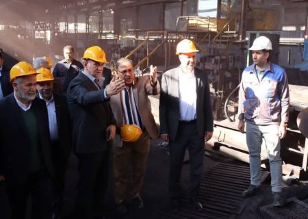 بازدید ناظر گمرکات آذربایجان شرقی از مجتمع فولاد جاوید بناب